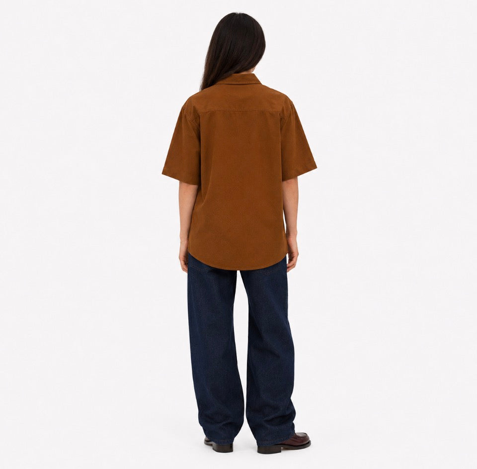 Minimal Flow Shirt